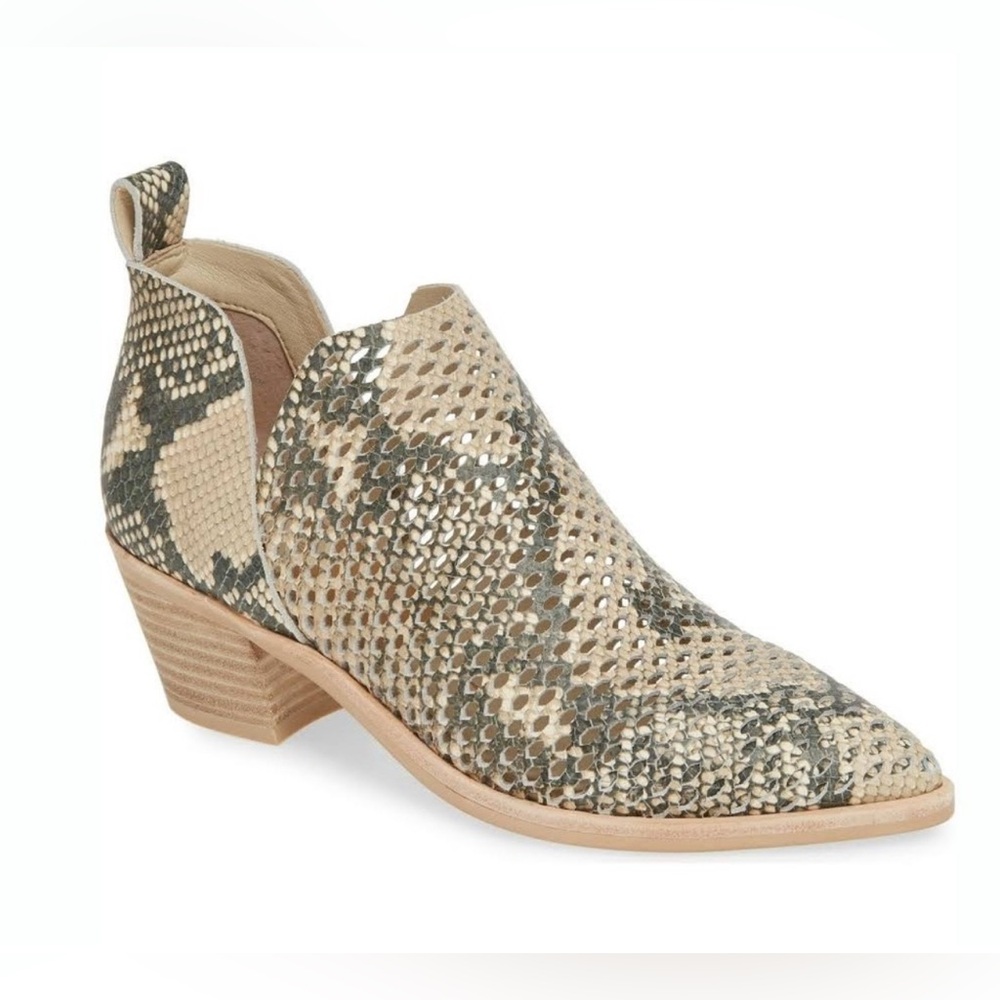 Dolce Vita Sher Perforated Booties sz 6.5